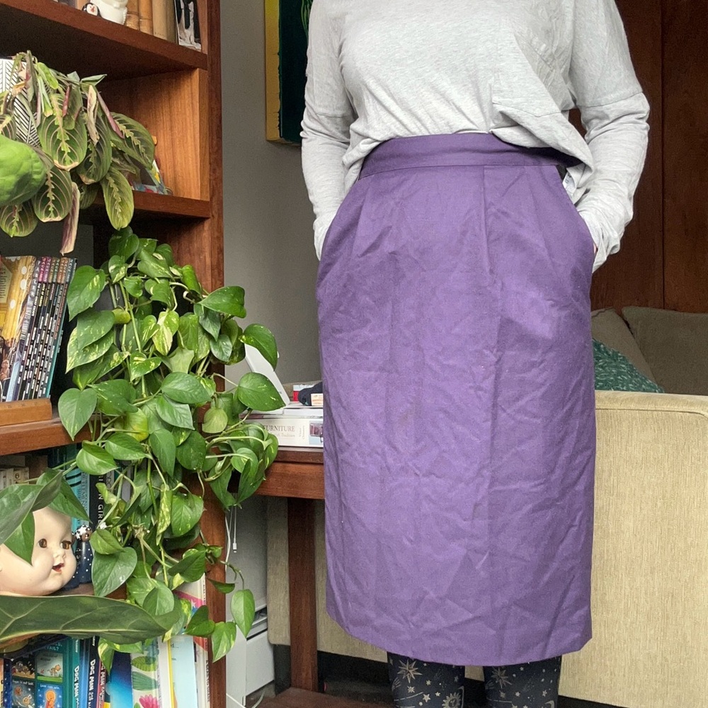 Vintage Tahari Purple Wool Women's Pencil Skirt